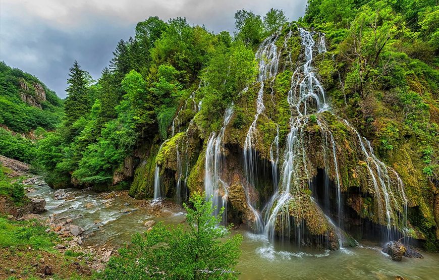 Kuzalan Şelalesi