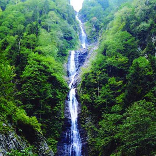 Gelintülü Şelalesi