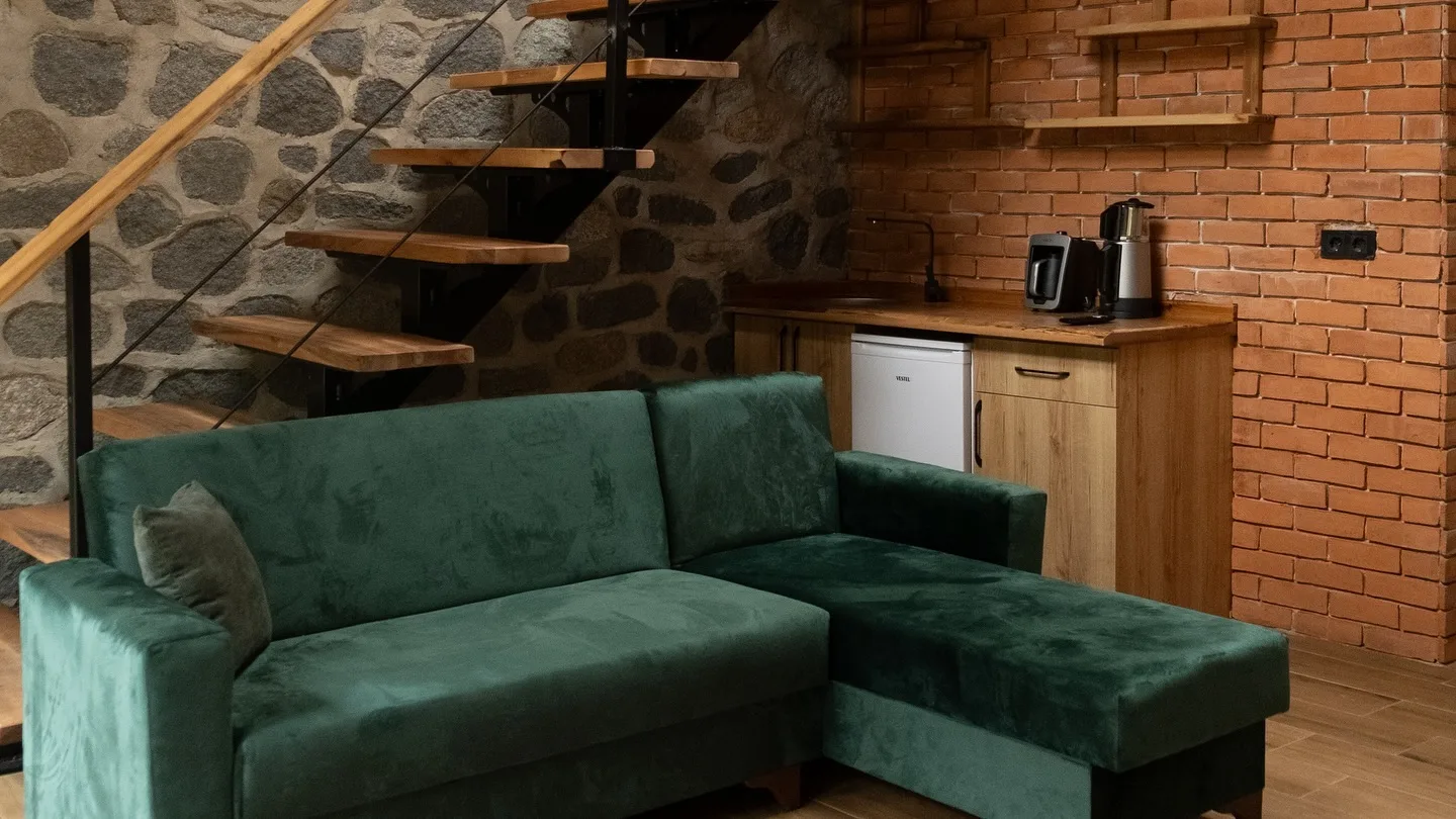Stream Bungalov 333
